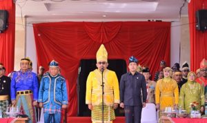 Pakaian-Adat-Moronene-di-peringatan-Sumpah-Pemuda-ke-79-1536x1024